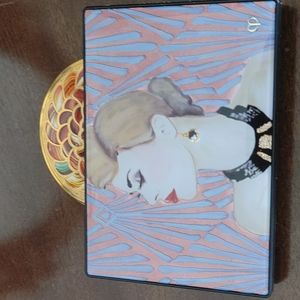 Cle de Peau limited edition compact